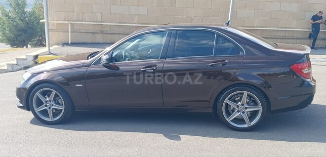 Mercedes C 250 2011, 166,000 km - 1.8 л - Şamaxı