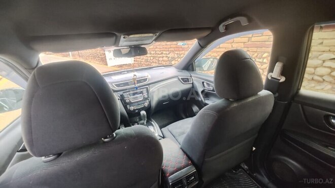 Nissan X-Trail 2015, 201,000 km - 2.0 l - Naxçıvan