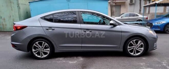 Hyundai Elantra 2018, 74,030 km - 2.0 л - Bakı
