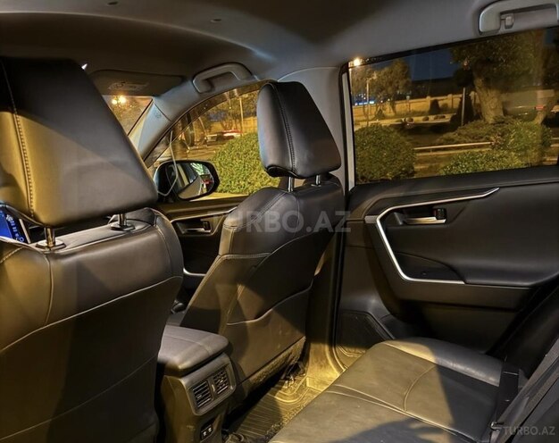 Toyota RAV4 2021, 75,000 km - 2.0 л - Bakı
