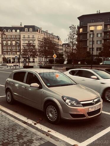 Opel Astra 2006, 211,959 km - 1.4 l - Bakı