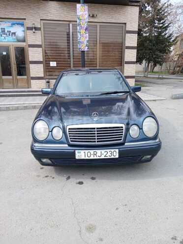 Mercedes E 230 1995, 533,000 km - 2.3 l - Bərdə
