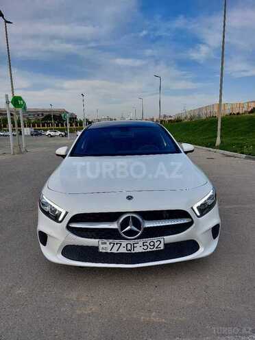 Mercedes  2020, 65,800 km - 2.0 l - Bakı