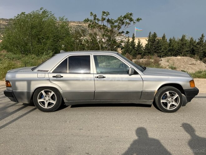 Mercedes 190 1992, 400,000 km - 2.0 l - Bakı