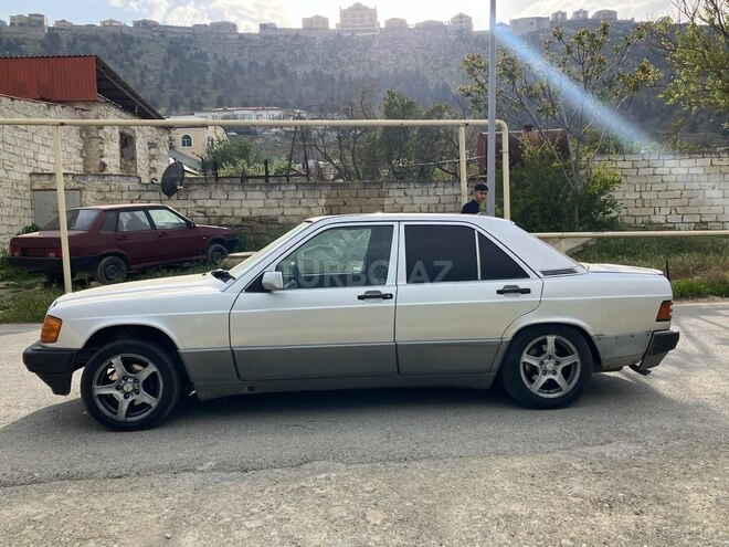 Mercedes 190 1992, 400,000 km - 2.0 l - Bakı