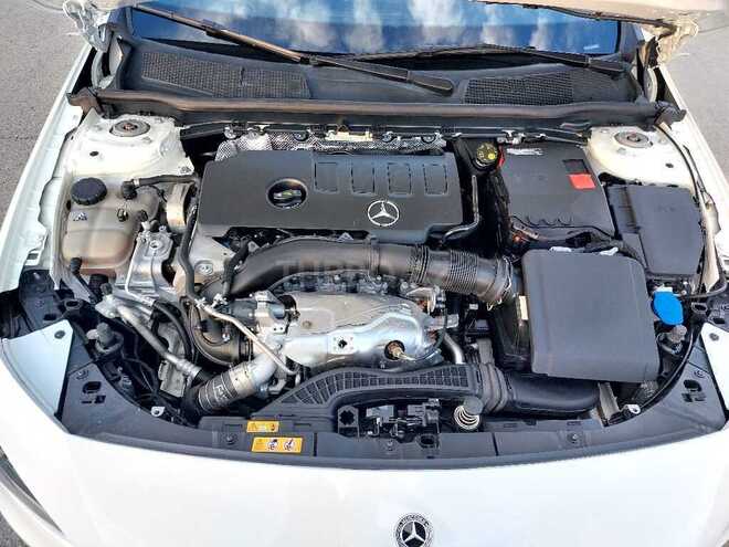Mercedes  2020, 65,800 km - 2.0 l - Bakı