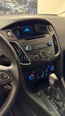 Ford Focus 2015, 196,000 km - 1.6 l - Bakı