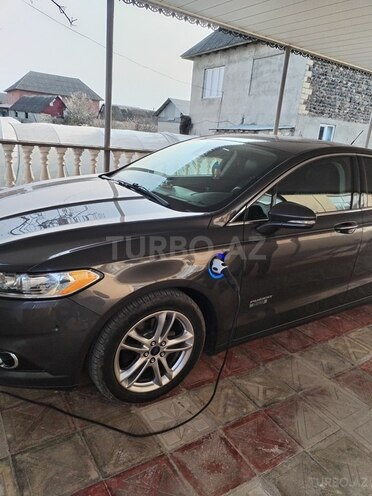 Ford Fusion (North America) 2016, 194,501 km - 2.0 л - Bakı