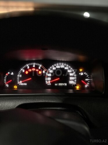 Toyota Corolla 2005, 300,500 km - 1.4 l - Bakı