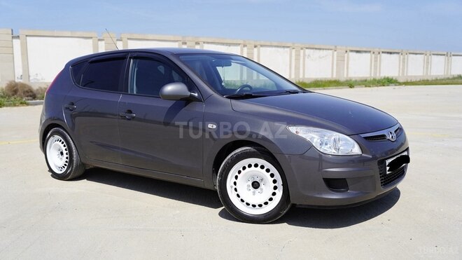 Hyundai i30 2007, 253,000 km - 1.4 l - Bakı