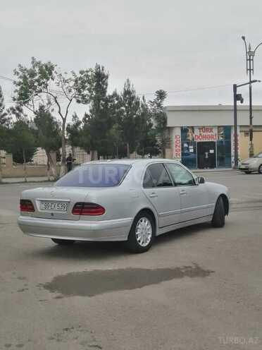 Mercedes E 220 d 1999, 999,999 km - 2.2 л - Saatlı