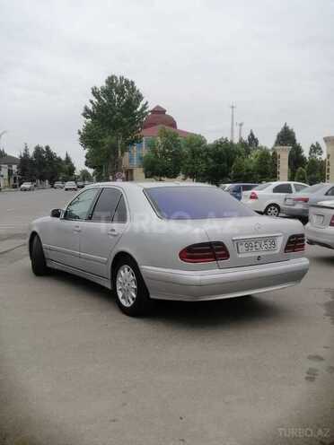 Mercedes E 220 d 1999, 999,999 km - 2.2 л - Saatlı