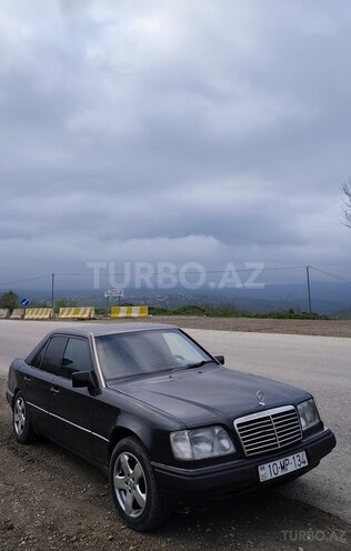 Mercedes E 220 1993, 400,000 km - 2.2 l - Bakı