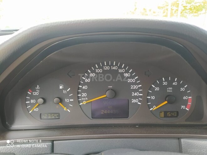 Mercedes E 280 2000, 245,000 km - 2.8 l - Bakı