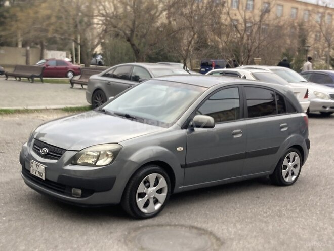 Kia Rio 2005, 320,000 km - 1.4 l - Bakı