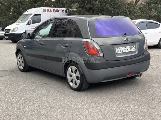 Kia Rio 2005, 320,000 km - 1.4 l - Bakı