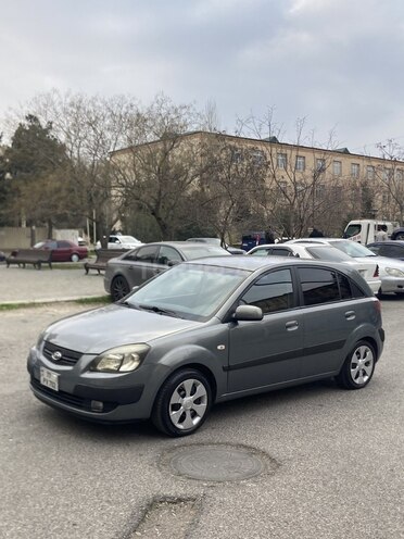 Kia Rio 2005, 320,000 km - 1.4 l - Bakı