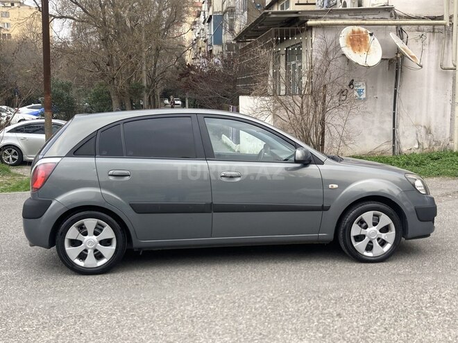 Kia Rio 2005, 320,000 km - 1.4 l - Bakı