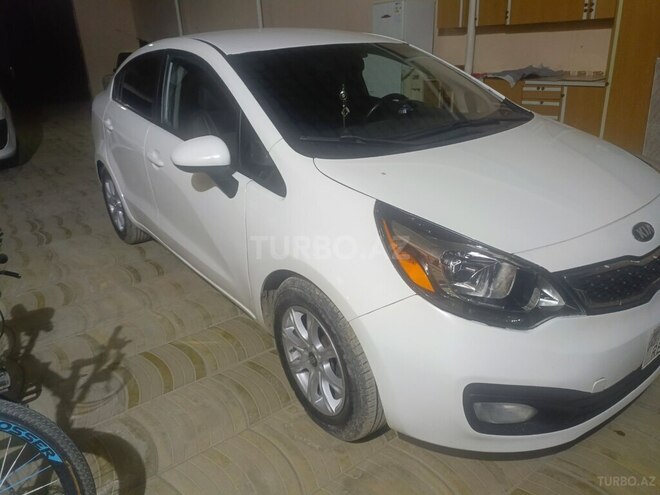 Kia Rio 2013, 382,558 km - 1.4 l - Gəncə