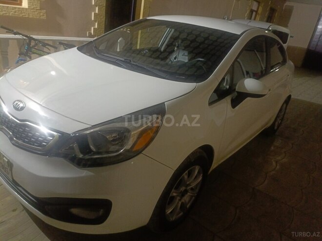 Kia Rio 2013, 382,558 km - 1.4 l - Gəncə