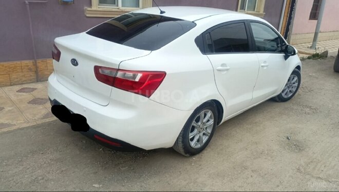 Kia Rio 2013, 382,558 km - 1.4 l - Gəncə