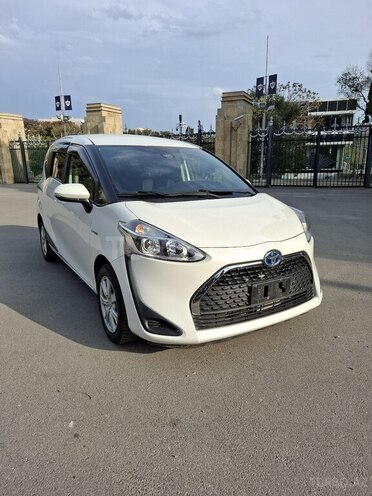 Toyota Sienta 2019, 147,000 km - 1.5 l - Bakı