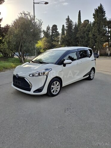 Toyota Sienta 2019, 147,000 km - 1.5 l - Bakı
