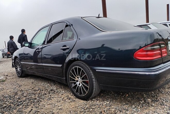 Mercedes E 230 1996, 376,500 km - 2.3 l - Gəncə