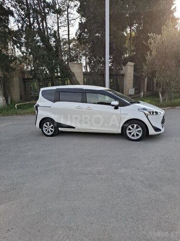 Toyota Sienta 2019, 147,000 km - 1.5 l - Bakı