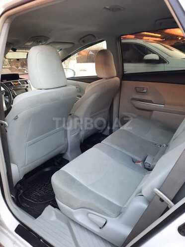 Toyota Prius V 2012, 165,000 km - 1.8 л - Bakı