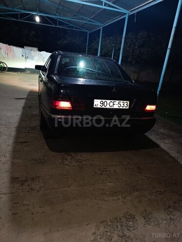 Mercedes E 230 1996, 451,000 km - 2.3 l - İmişli