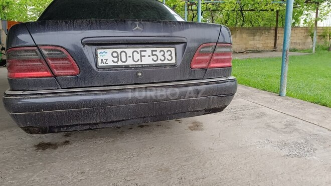Mercedes E 230 1996, 451,000 km - 2.3 l - İmişli