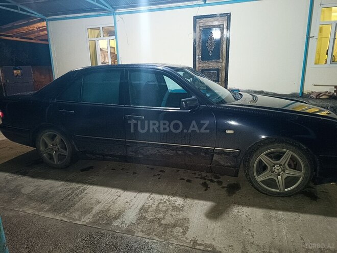 Mercedes E 230 1996, 451,000 km - 2.3 l - İmişli