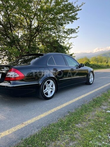 Mercedes E 320 2004, 318,000 km - 3.2 l - Balakən