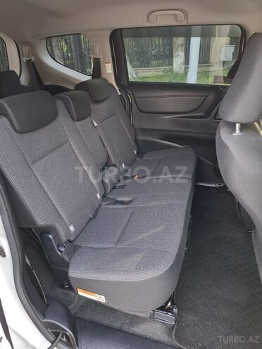 Toyota Sienta 2019, 147,000 km - 1.5 l - Bakı