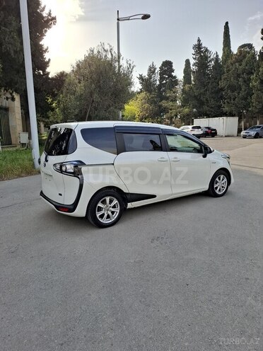 Toyota Sienta 2019, 147,000 km - 1.5 l - Bakı