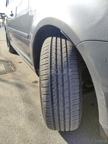 Volkswagen Touran 2006, 294,000 km - 1.4 l - Bakı