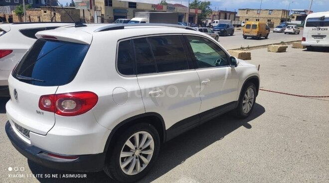 Volkswagen Tiguan 2010, 205,310 km - 2.0 л - Tovuz