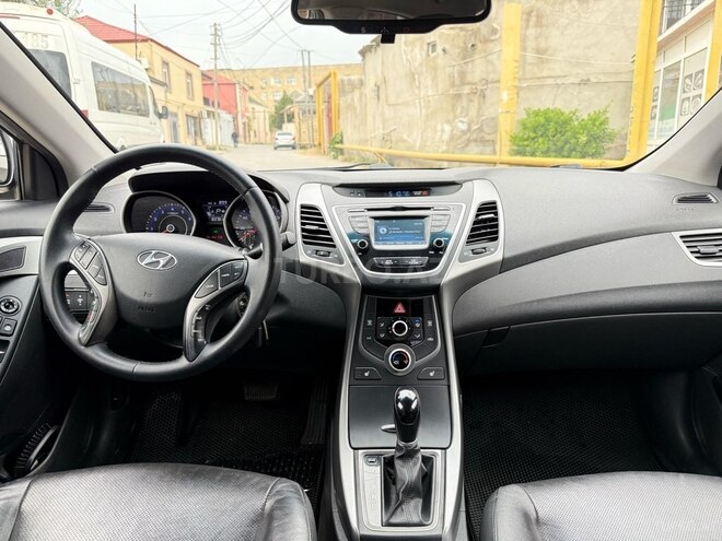 Hyundai Elantra 2014, 134,380 km - 1.8 l - Xırdalan