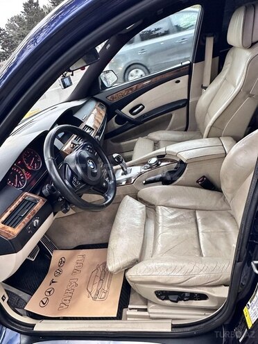 BMW 535 2009, 320,000 km - 3.0 l - Bakı
