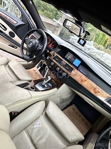 BMW 535 2009, 320,000 km - 3.0 l - Bakı
