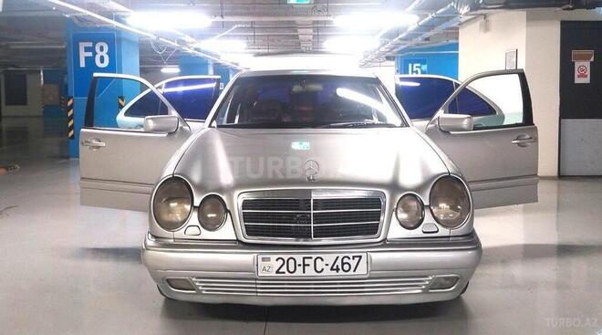 Mercedes E 240 1999, 226,000 km - 2.4 л - Gəncə