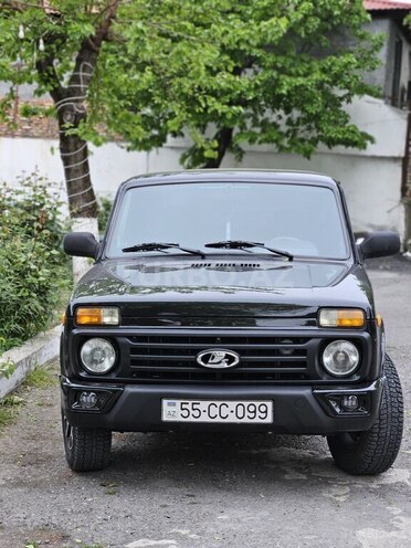 LADA (VAZ) Niva 2017, 23,000 km - 1.7 l - Şəki