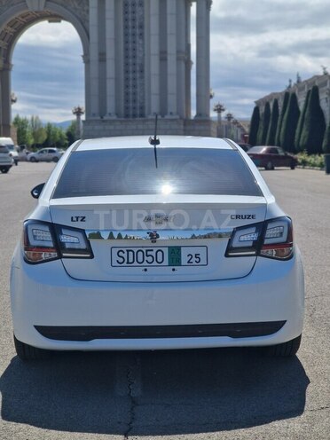 Chevrolet Cruze 2015, 290,000 km - 1.4 л - Gəncə
