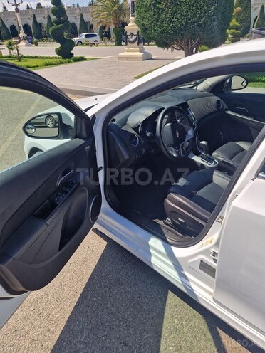 Chevrolet Cruze 2015, 290,000 km - 1.4 л - Gəncə