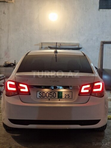 Chevrolet Cruze 2015, 290,000 km - 1.4 л - Gəncə