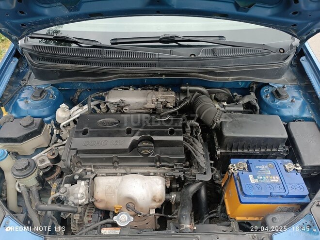Kia Rio 2009, 242,944 km - 1.4 l - Quba