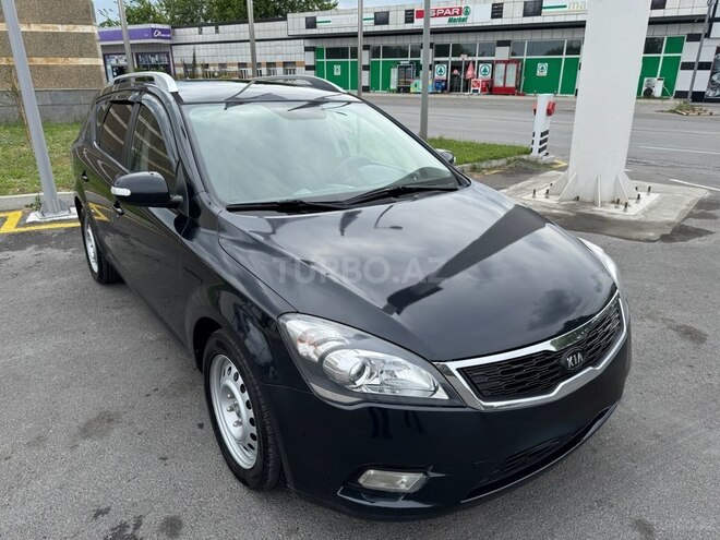 Kia Ceed 2010, 164,000 km - 1.6 л - Ağdaş