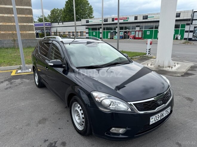 Kia Ceed 2010, 164,000 km - 1.6 л - Ağdaş