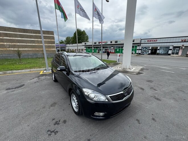 Kia Ceed 2010, 164,000 km - 1.6 л - Ağdaş